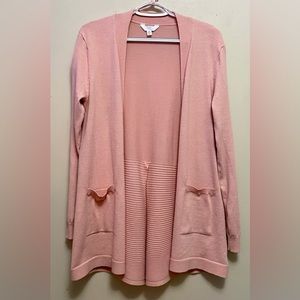 ‼️SOLD‼️ Thin pink sweater with split back